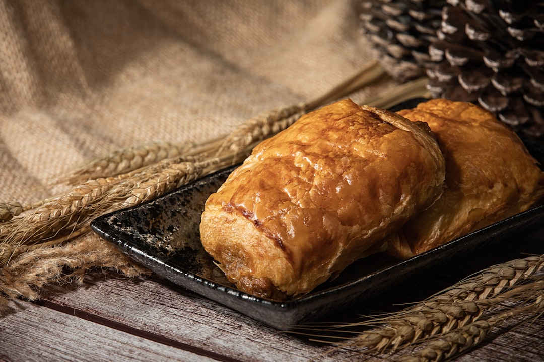 Crispy curry puff from Wang Wang